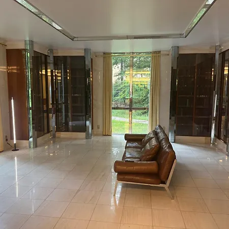 Unique In A Dream Location Apartment Munich